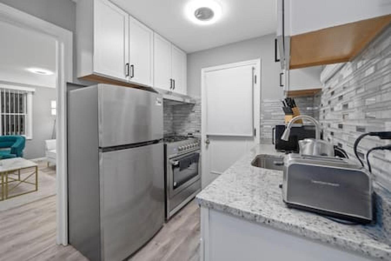 Urban Elegance Retreat In Downtown Rochester Zewnętrze zdjęcie